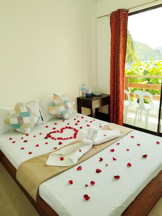Joyful Guest House El Nido Bagian luar foto