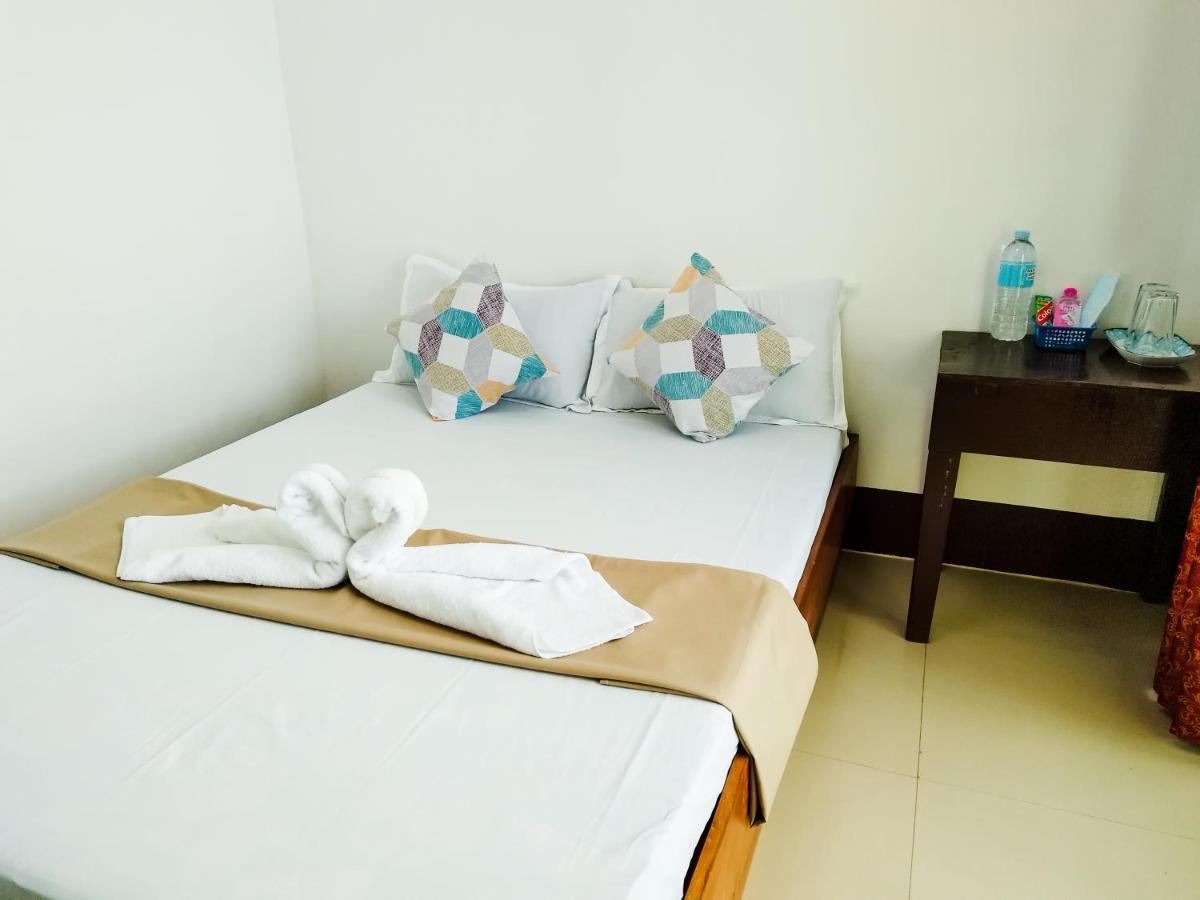 Joyful Guest House El Nido Bagian luar foto