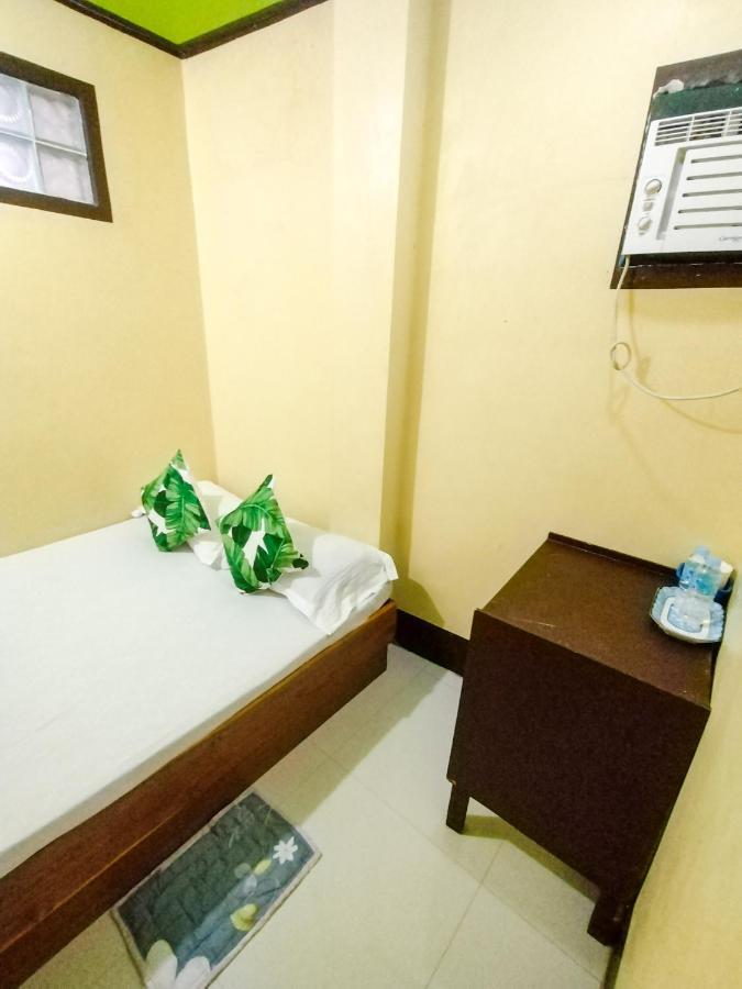 Joyful Guest House El Nido Bagian luar foto