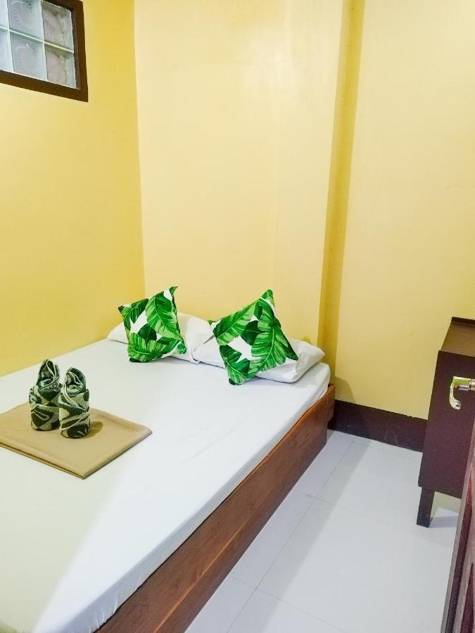 Joyful Guest House El Nido Bagian luar foto