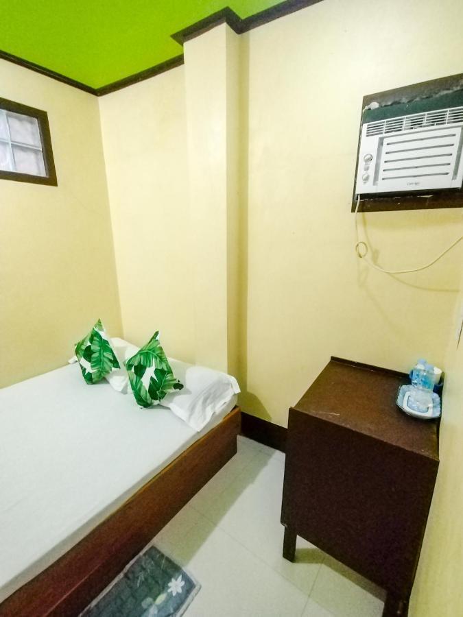 Joyful Guest House El Nido Bagian luar foto