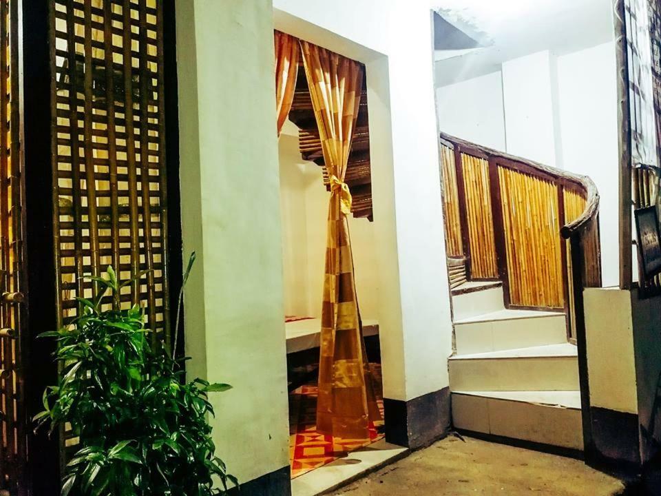 Joyful Guest House El Nido Bagian luar foto